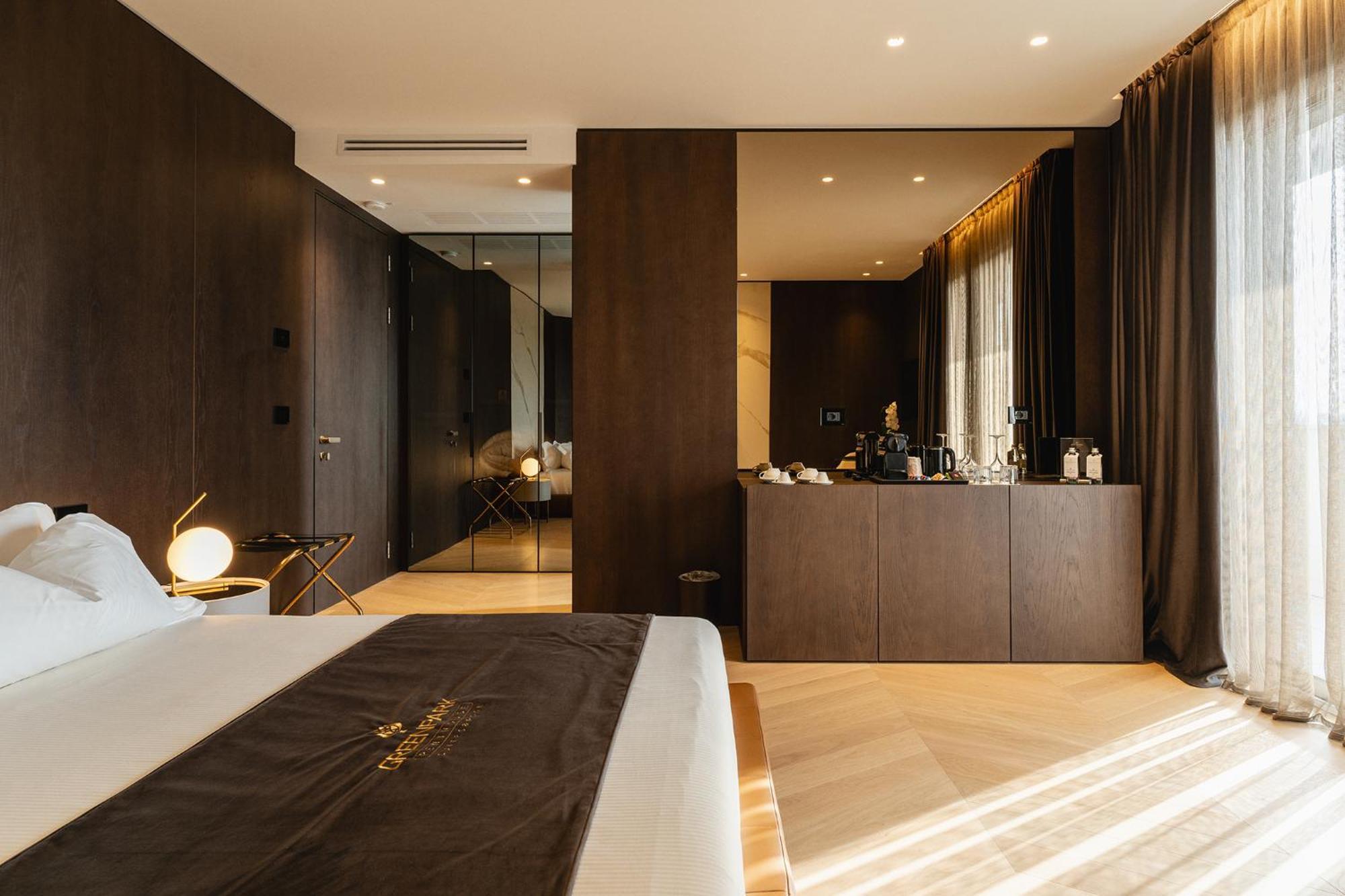 Green Park Penthouse Suite & Pool - Heated Pool - Барі Екстер'єр фото