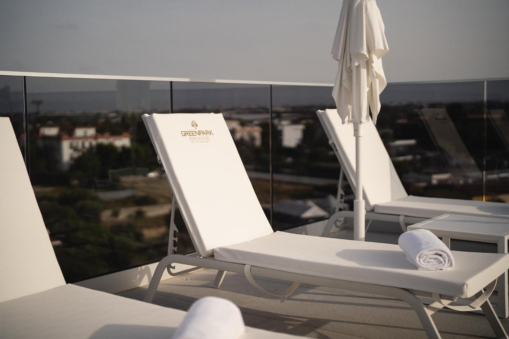 Green Park Penthouse Suite & Pool - Heated Pool - Барі Екстер'єр фото